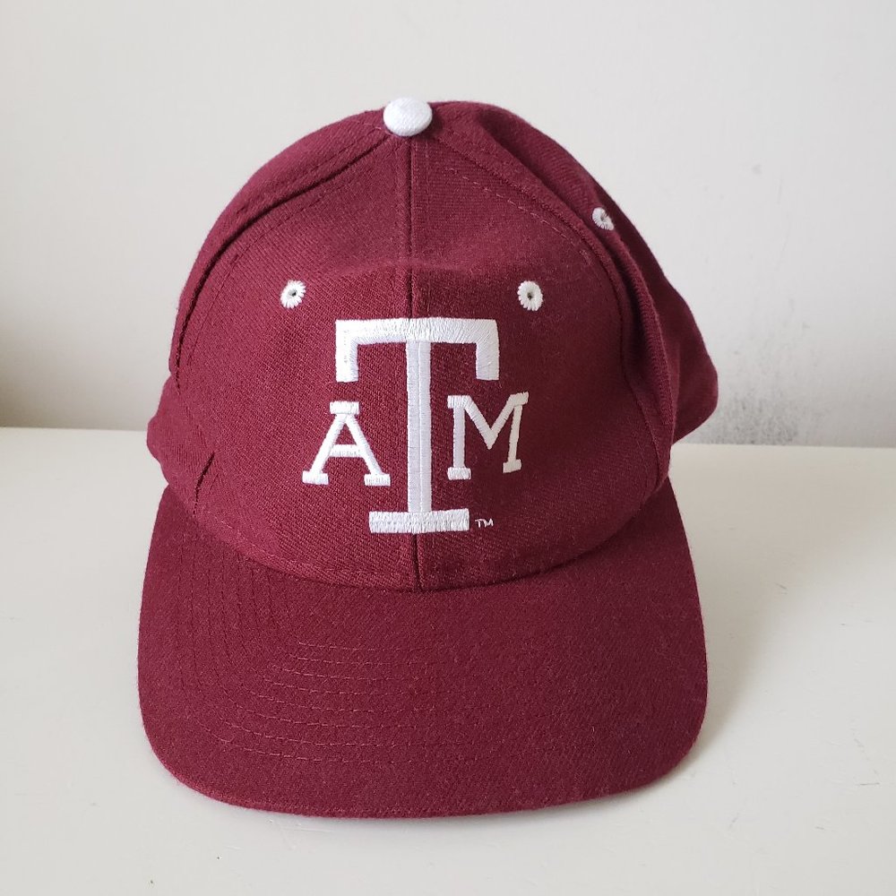 VINTAGE Texas A&M Aggies Hat Cap Fitted 7 1/8 Red Top Of The World NCAA